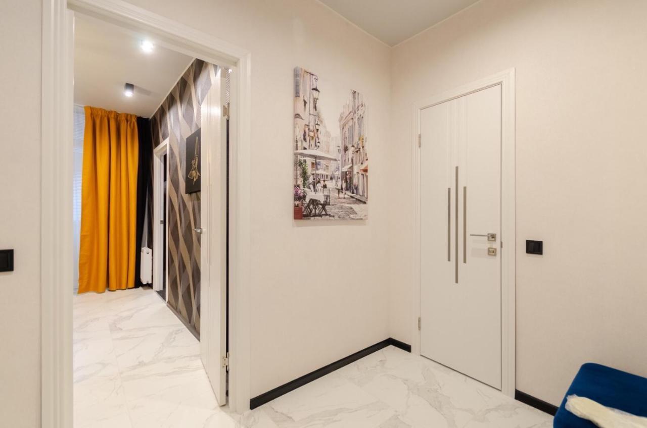 Samira 2 Apartment เคียฟ ภายนอก รูปภาพ